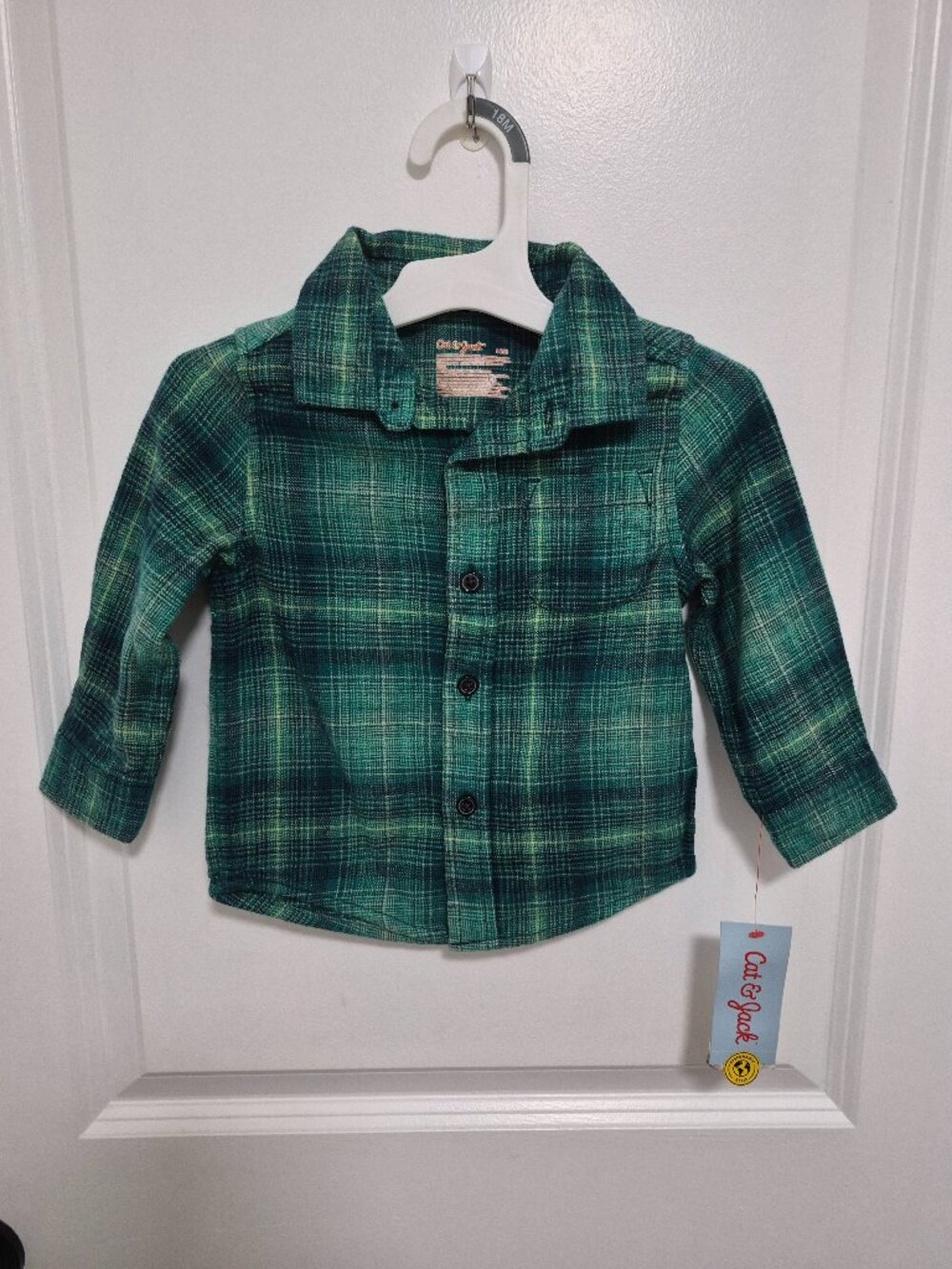 Boys Cat & Jack Long Sleeve Flannel Size 18m